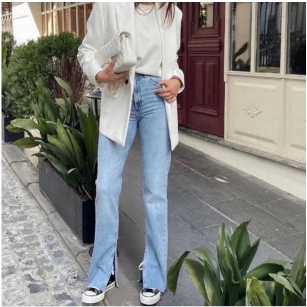 Split Hem Zara Jeans Size 4